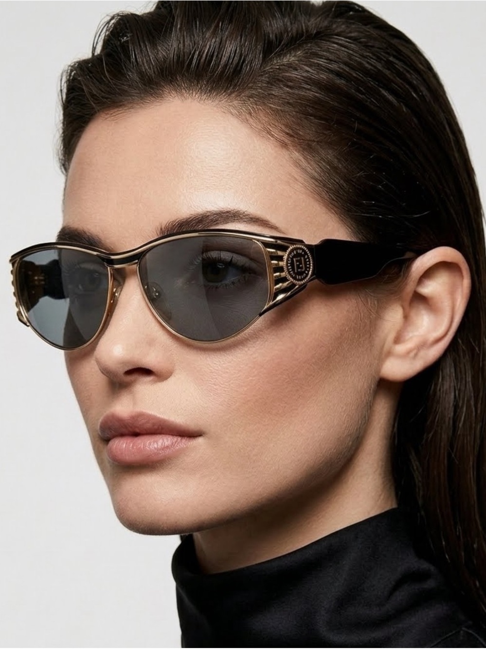 Fendi Vintage 90s FS 298 Black Gold Mask Wrap Sunglasses Archival Y2K